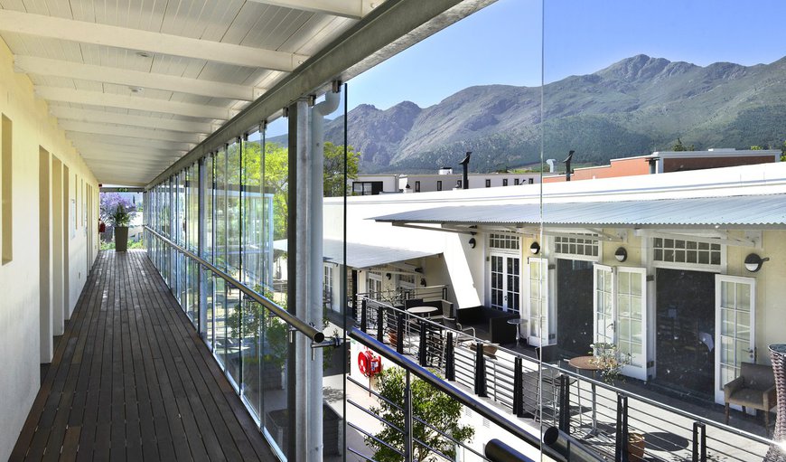 The Franschhoek Boutique Hotel is set back behind a dappled courtyard of cafes, galleries and boutique shops in the heart of Franschhoek’s Main Street. The Franschhoek Boutique Hotel is set back behind a dappled courtyard of cafes, galleries and boutique shops in the heart of Franschhoek’s Main Street.