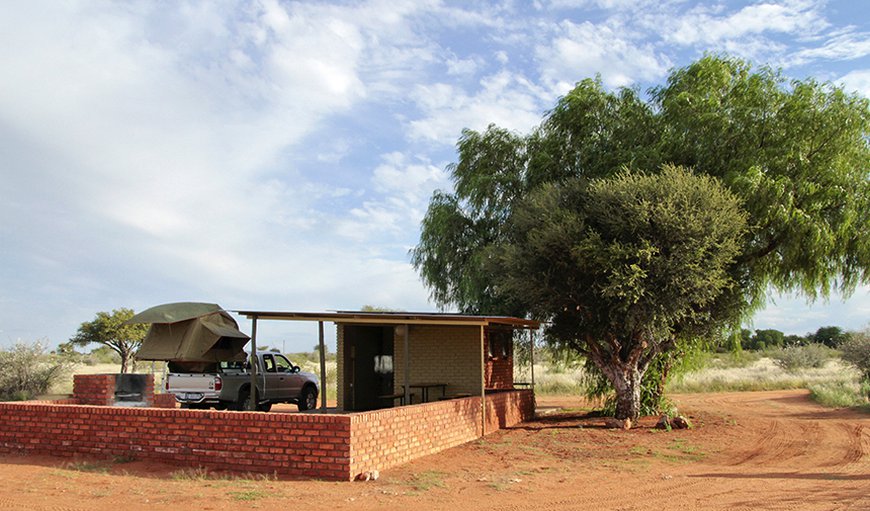 Kalahari Anib Lodge Campsite: Campsites with private bathoorms and braai facilites