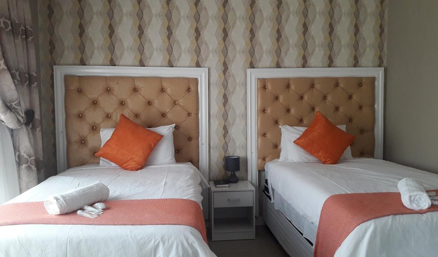 Twin Beds Rooms - Bedroom with 2 twin beds