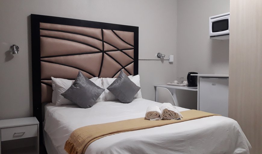 Standard  Rooms: Standard Rooms - Bedroom with a double bed