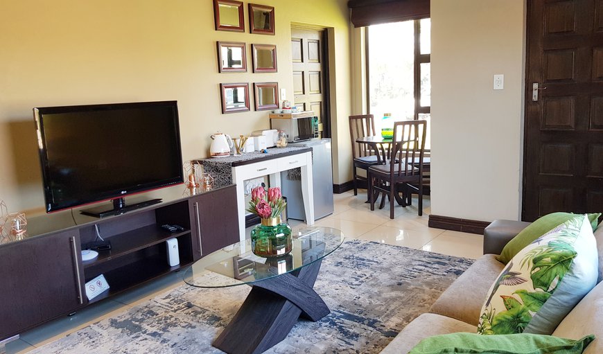 D’s Studio 2 apartment 10min from OR Tambo airport: lounge