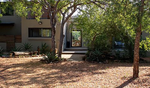 Rafiki Lodge - 4 guestrooms photo 2