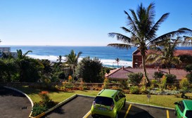 Umdloti Resort Apartment 803 image