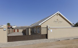 Desert Jackal Guesthouse image