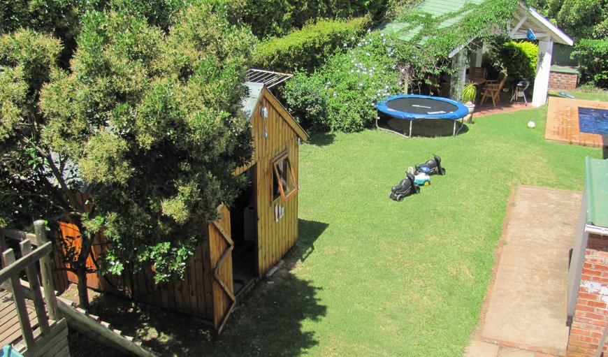 Playground: Swimming Pool,  jungle gym, trampoline, swings, wendy house and sandpit, which children are welcome to use with supervision available to Rose and Ale guests