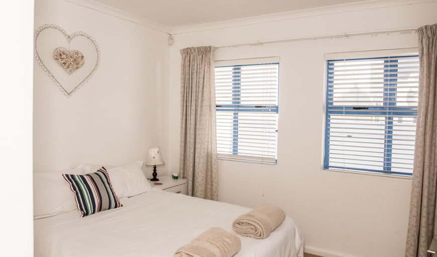 La Kruger Blue: Bedroom with Double Bed