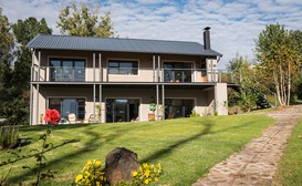 Rhino Retreat Clarens image