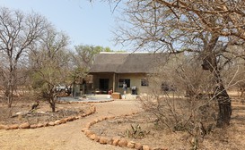 Kudus Crest Bush Retreat image