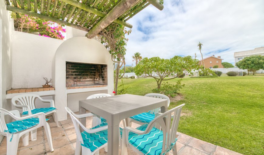 Welcome to The Tides in Struisbaai, Western Cape, South Africa
