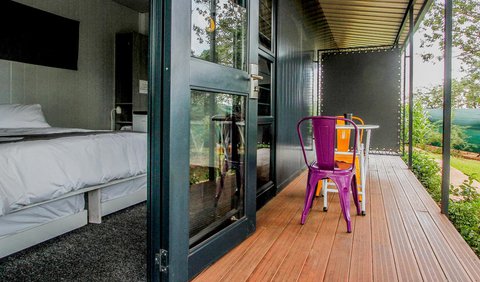 Family Room: Patio