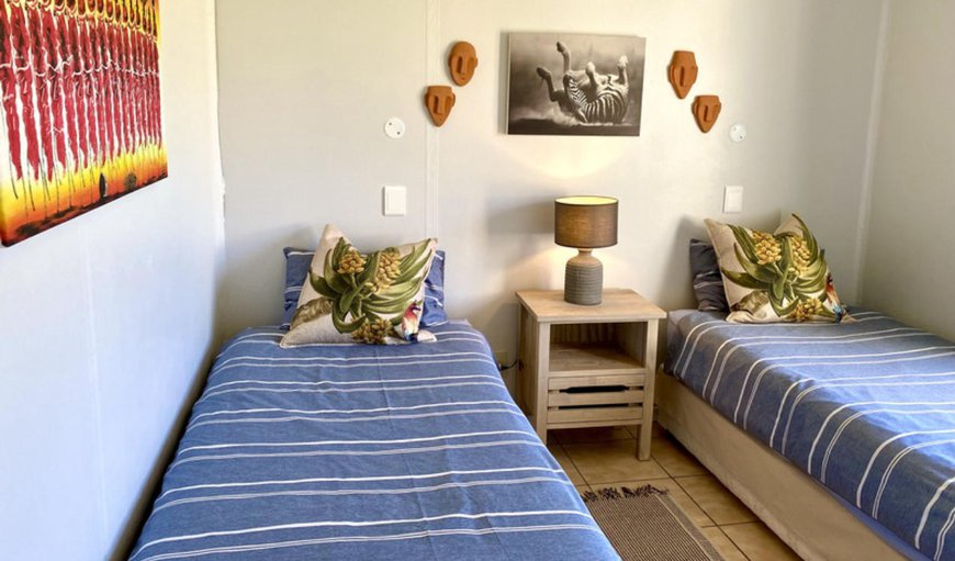 Medium 2 Bedroom Cottage C36: Bedroom