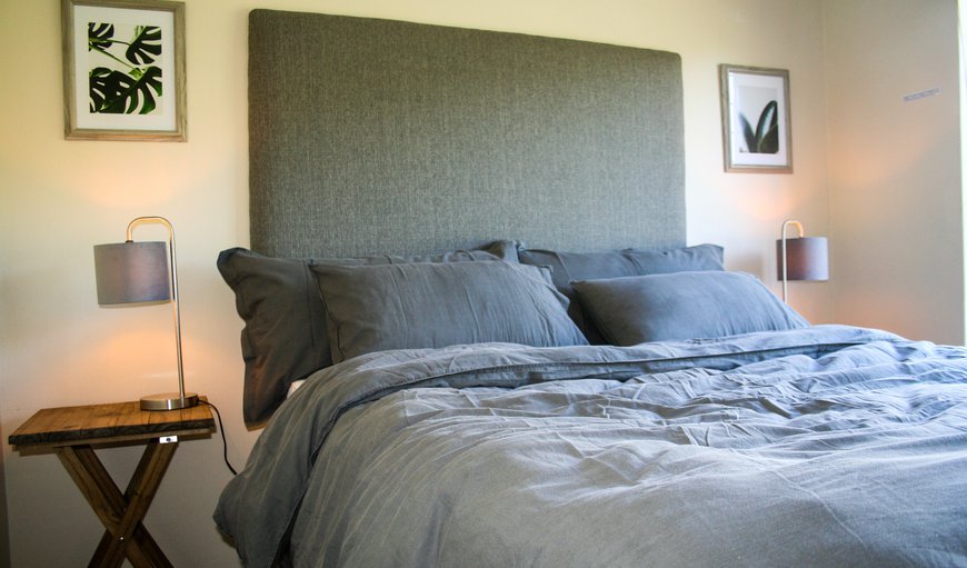 The Main Bedroom has a Queen Size Extra Length Bed with Plush Cotton No-Iron Linen. All of the Pillow and Duvet Inners are Hypoallergenic. The Main Bedroom has a Queen Size Extra Length Bed with Plush Cotton No-Iron Linen. All of the Pillow and Duvet Inners are Hypoallergenic.