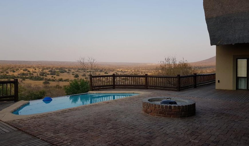 Impala Lodge is a luxury bush break away set in the Mabalingwe Game Reserve