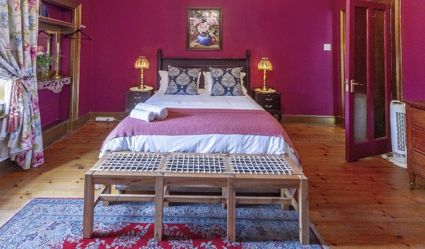 Airlies Luxury Twin Room A3,8: Bedroom in Villa