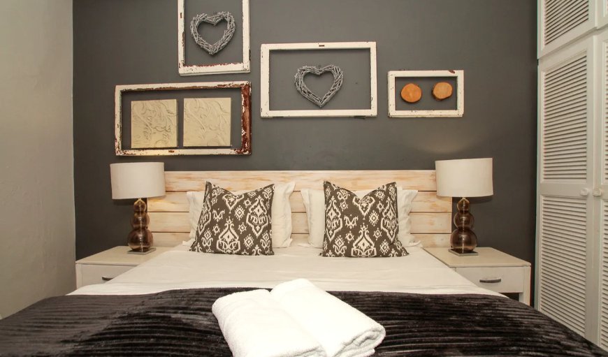 The Oakwood Suite: The Oakwood Suite Bedroom