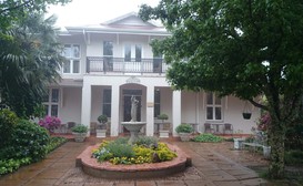 Silver Mist Guest House Country Inn and Herberg image