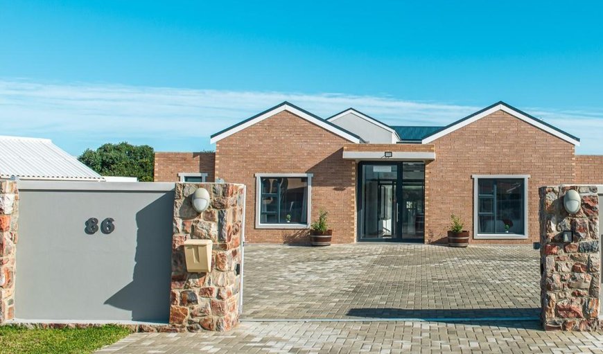 Welcome to Elizabeth House in Sandbaai, Hermanus, Western Cape, South Africa