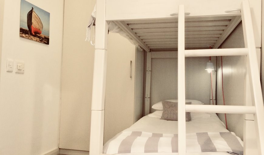 Apartment: Bunk beds