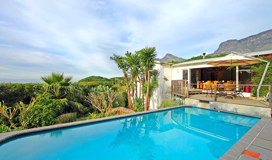Welcome to Cape Paradise Lodge and Apartments in Higgovale, Cape Town, Western Cape, South Africa