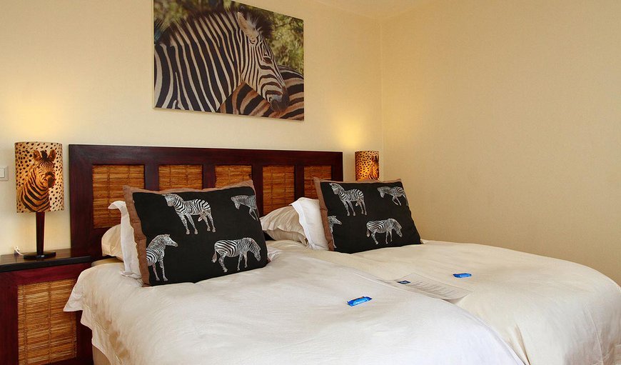 Zebra Room - Twin: Zebra Room