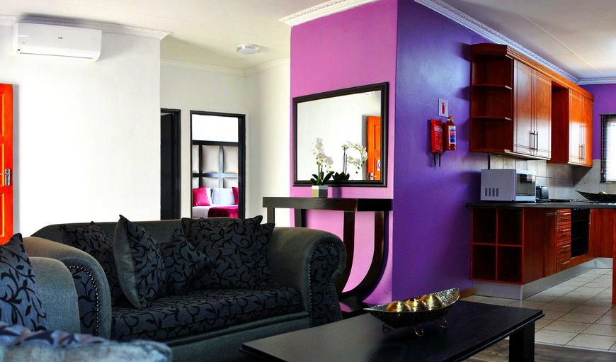 Lavender Apartment: The Lavender Apartment consists of 2 bedrooms sharing a lounge and kitchen area