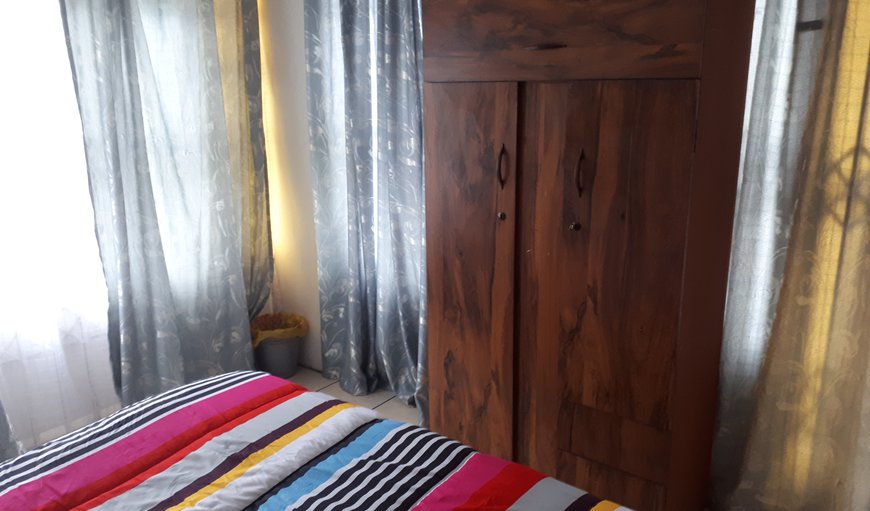 ROOM 4: Room 4