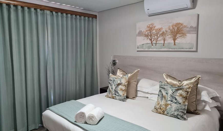 Villa Casa 16 - Each bedroom is furnished with a king size bed that can be converted into two single beds on request Villa Casa 16 - Each bedroom is furnished with a king size bed that can be converted into two single beds on request