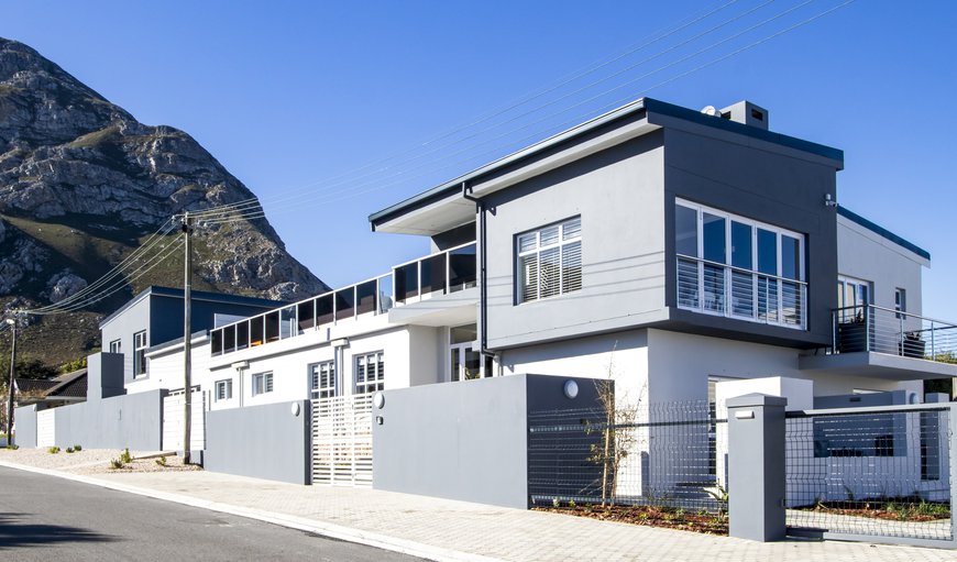 Property Exterior in Voelklip, Hermanus, Western Cape, South Africa