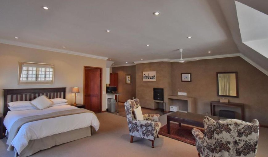 Rembrandt Studio: Rembrandt Studio - This room is located upstairs and offers a comfortable seating area