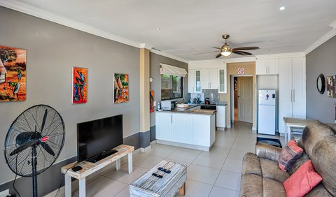 Sea View Apartment 1: Sea View Cottage - Lounge area