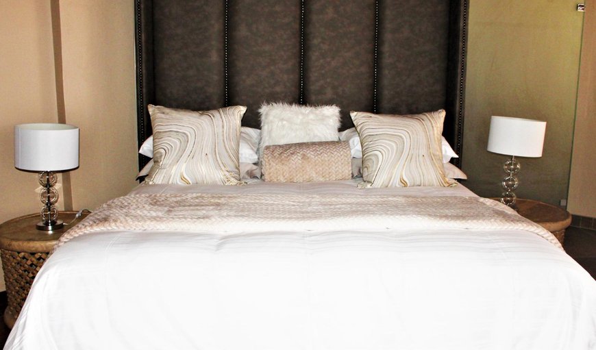 Honeymoon Suite: Bridal Suite - This bedroom is furnished with a king size bed
