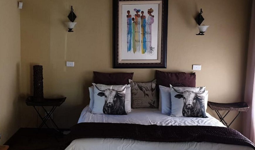 Thabanyani Mabalingwe: The main bedroom is furnished with a queen size bed
