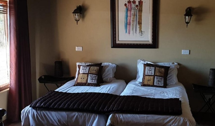 Thabanyani Mabalingwe: The second bedroom is furnished with 2 single beds