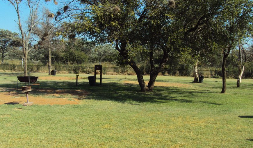 Standard Stand 4 / Gravel - This campsite has shade, braai facilities and shared ablution facilities Standard Stand 4 / Gravel - This campsite has shade, braai facilities and shared ablution facilities