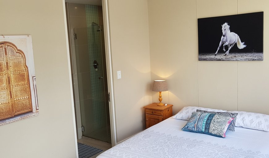 Spacious one bedroom apartment: The bedroom is separate from the lounge and kitchen area and the bathroom is en-suite