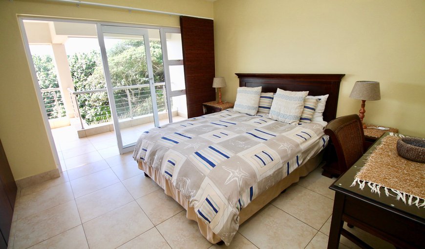 Mystique 4: The main bedroom is furnished with a queen size bed