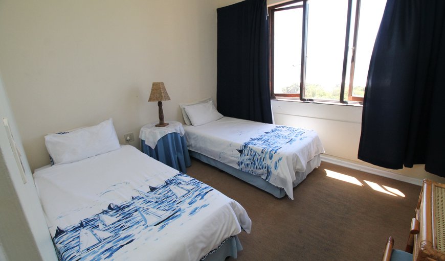 La Corsica 17: Each bedroom is furnished with 2 single beds