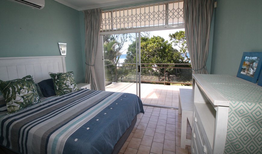 Nellelani No 5: The main bedroom is furnished with a queen size bed