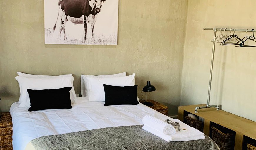 Main Lodge: Each bedroom is furnished with a queen size bed