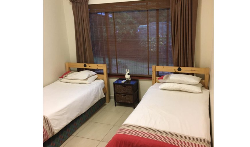 16 Plam Road Zinkwazi: Bedroom 2