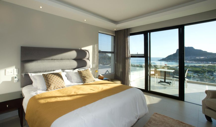 Deluxe King or Twin Room Sea View: Deluxe King or Twin Room Sea View - This en-suite bedroom has a choice of a king size bed or twin beds