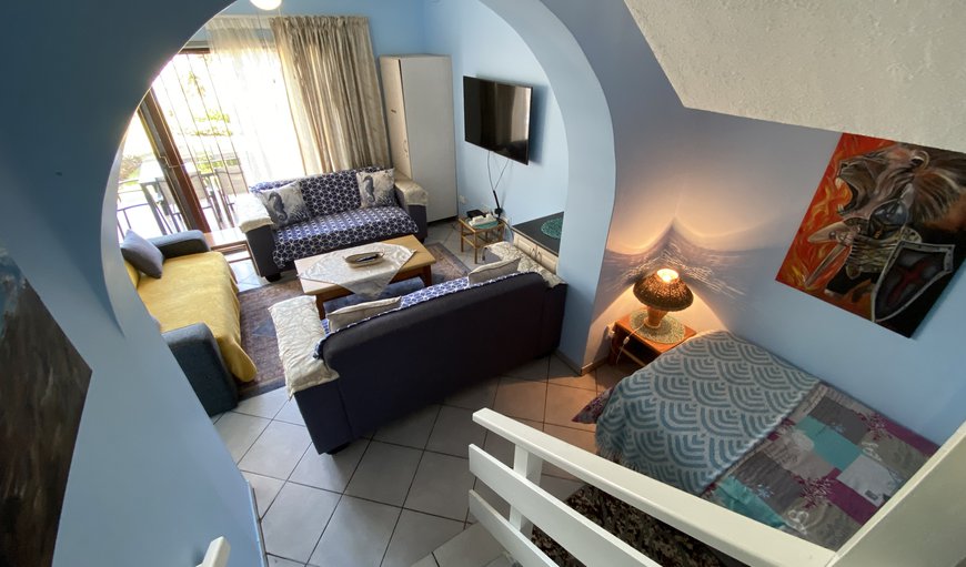 La Corsica 8: Living Area Living Area With Single Bed