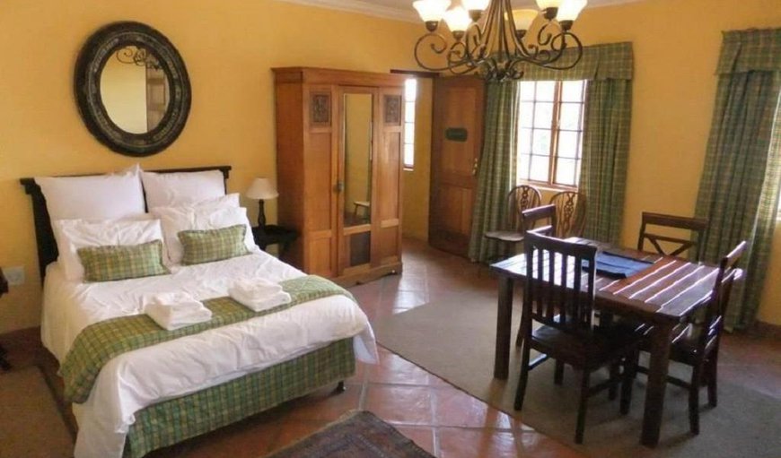 Double Room (+ xtra): Double Room (+ xtra) - This bedroom is furnished with a double bed and a sofa bed
