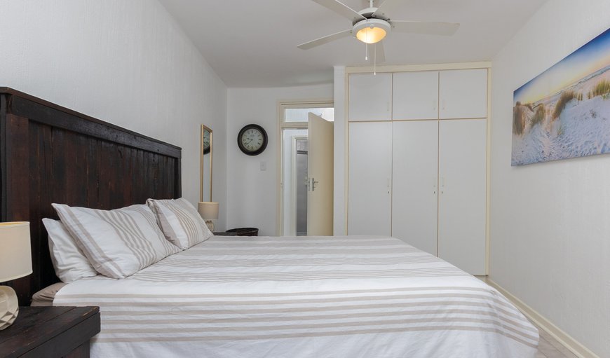 Unit 4 @ Springvale place, Zinkwazi Beach: Bedroom