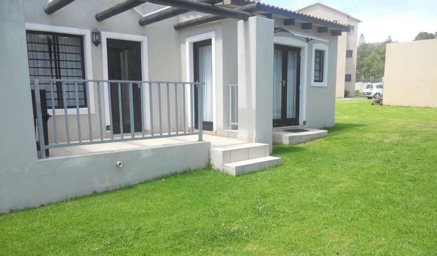 Santini Lace Self Catering exterior