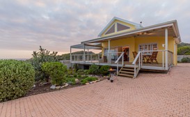 Kleinkrantz Beach House image