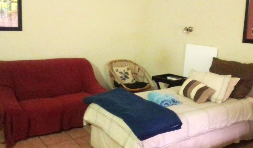 Room 5 - Self Catering: Room 5 - Self Catering