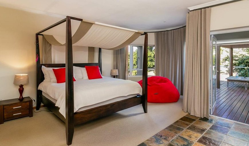 Perfect Position - Leisure Island: Bedroom with a king size bed