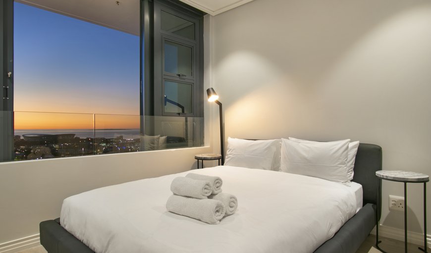 16 on Bree Unit 2810: The Bedroom comprises of a queen size bed