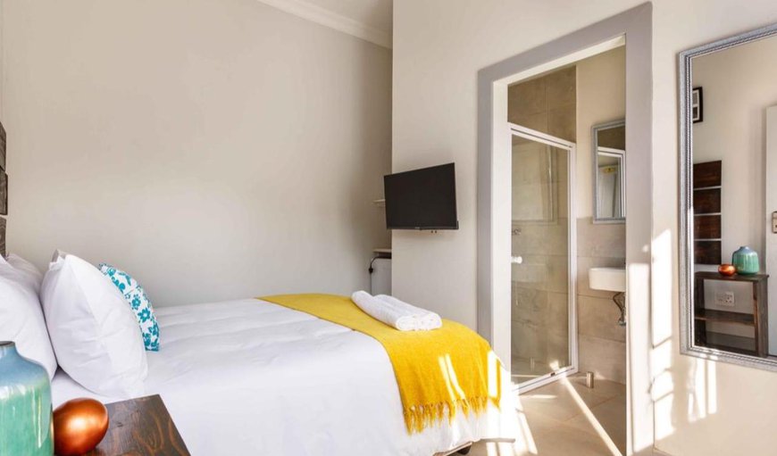 Standard Double Room with Shower: Standard Double Room with Shower
